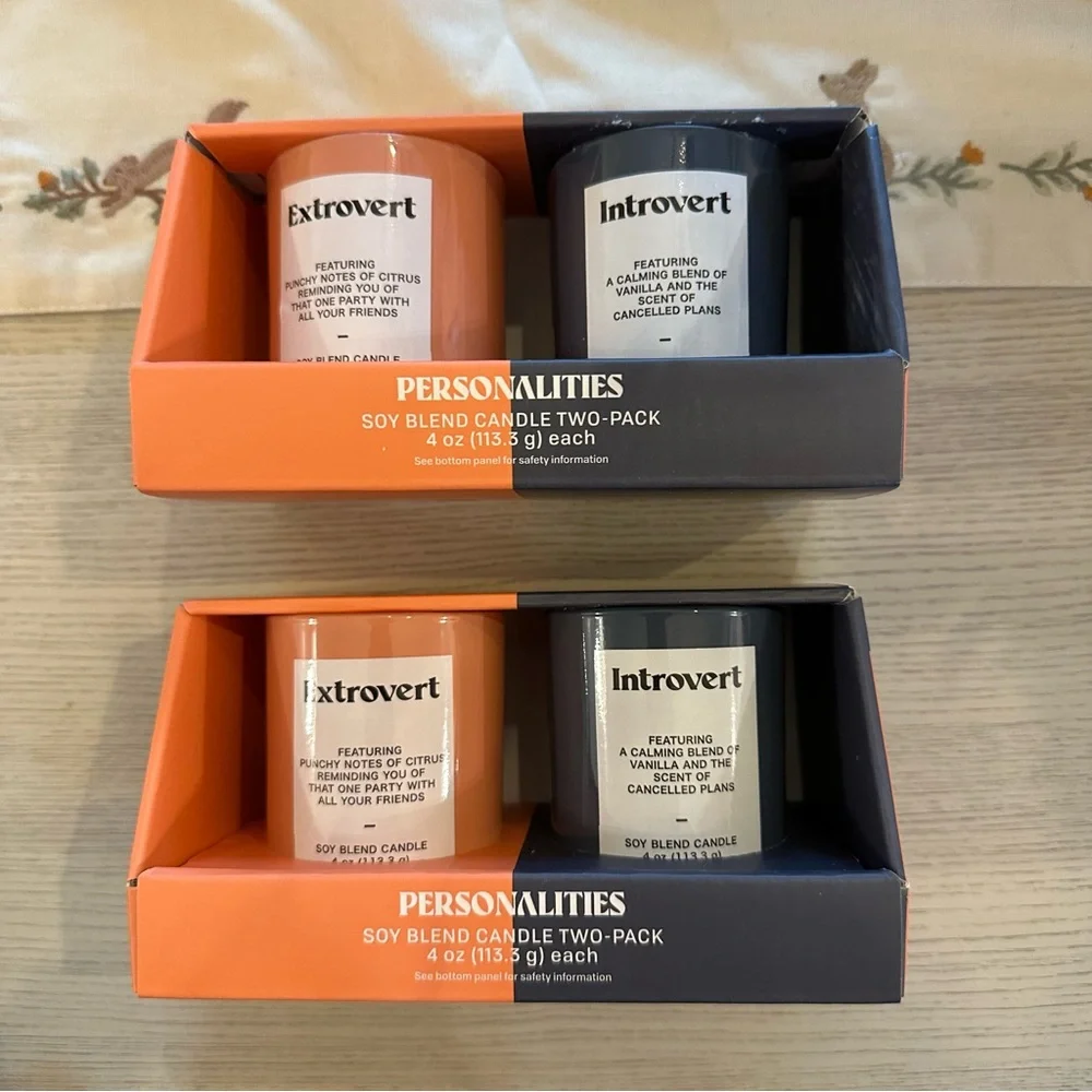 BUNDLE OF TWO SETS - 4 SOY CANDLES Personalities Introvert & Extrovert NEW